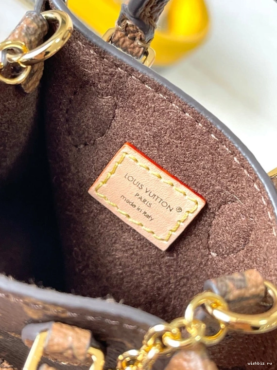 WIS ONTHEGO MICRO-8.5*3.5*10.5CM LOUIS VUITTON 1231